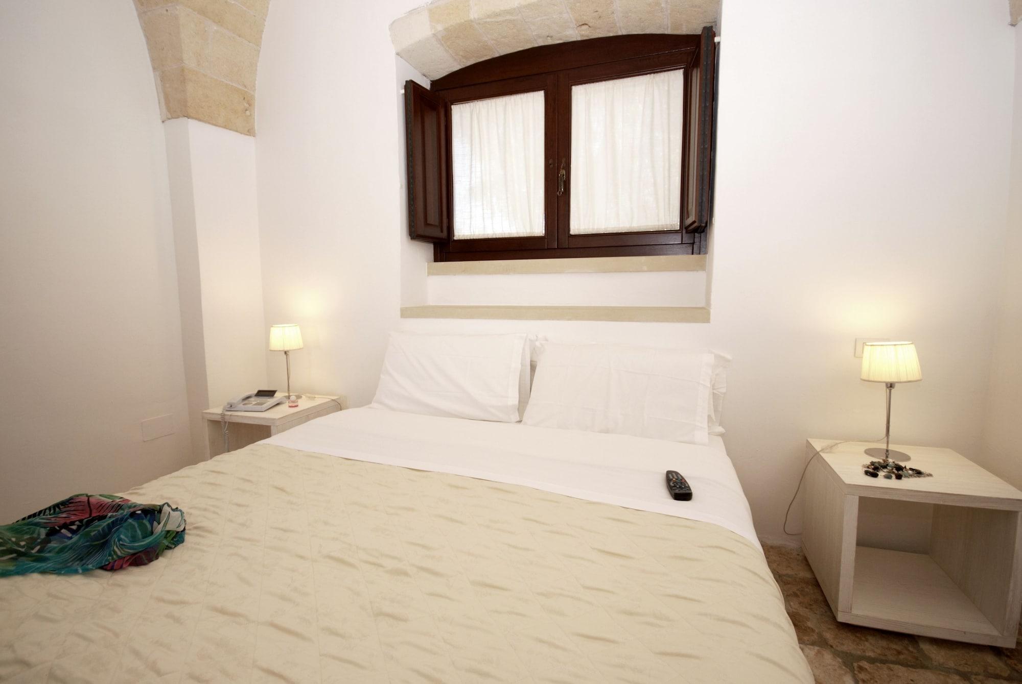 Masseria Corda Di Lana Hotel & Resort Torre Lapillo Exterior photo