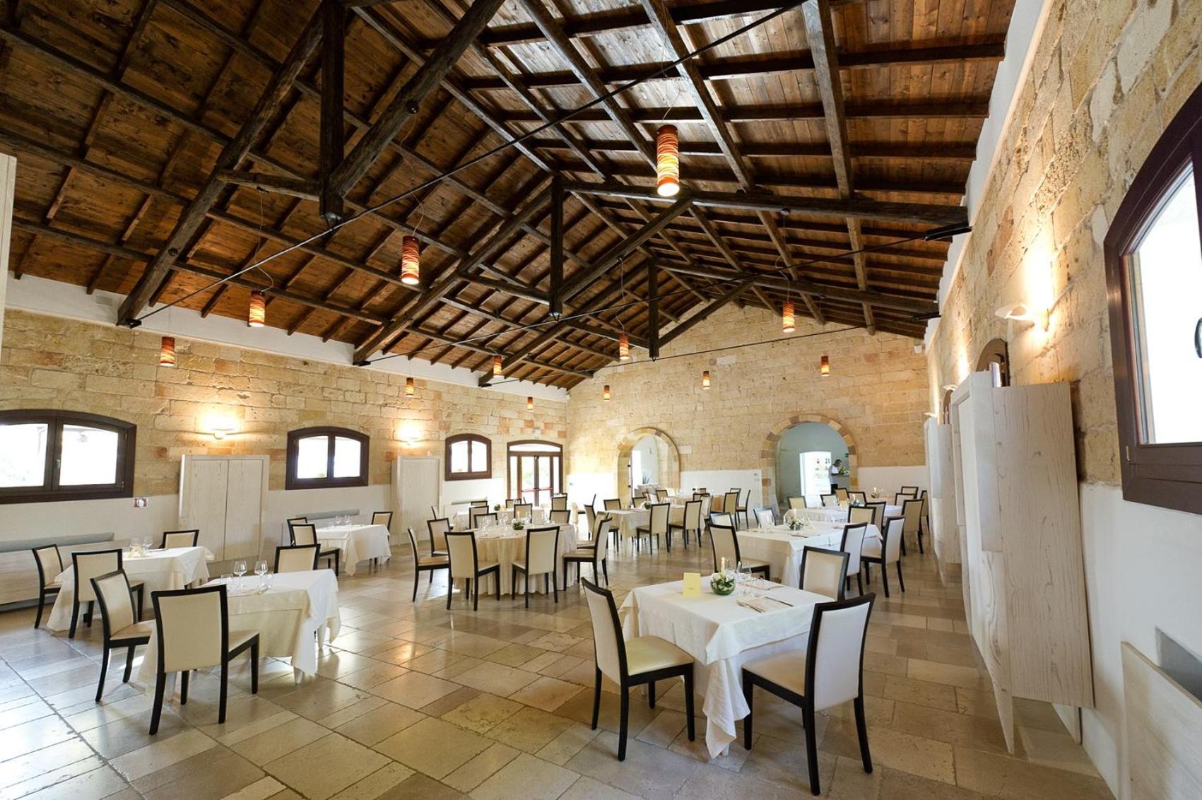 Masseria Corda Di Lana Hotel & Resort Torre Lapillo Exterior photo