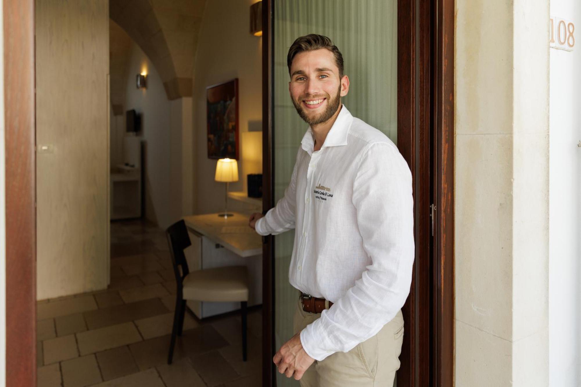 Masseria Corda Di Lana Hotel & Resort Torre Lapillo Exterior photo